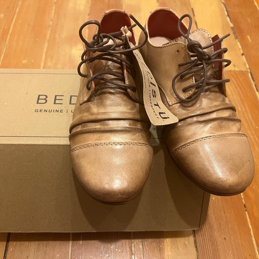 BNWT Bedstu shoes